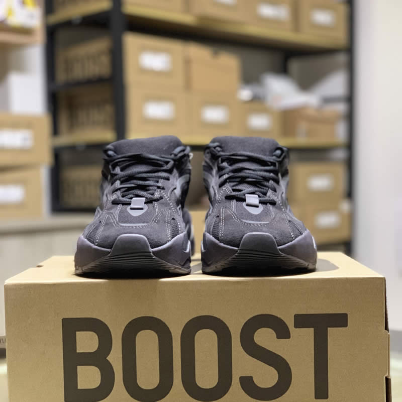 Yeezy Boost 700 V2 Vanta Black Fu6684 (5) - newkick.vip